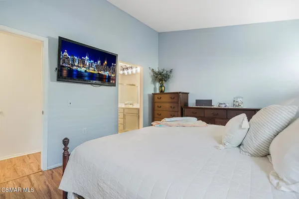$699,721 | 2040 Freesia Avenue, Simi Valley, CA 93063