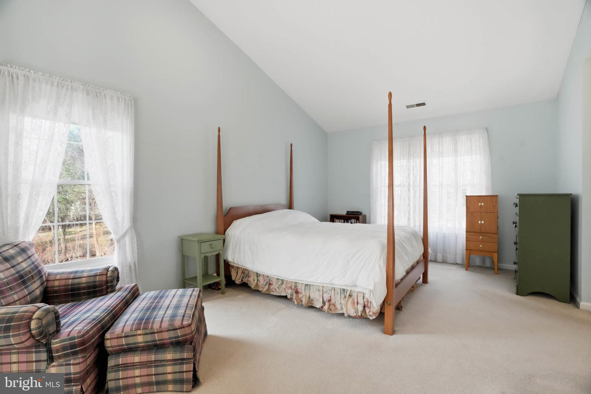 12 Jaystone Court Silver Spring, MD 20905 - Photo 25 of 43 Primary bedroom