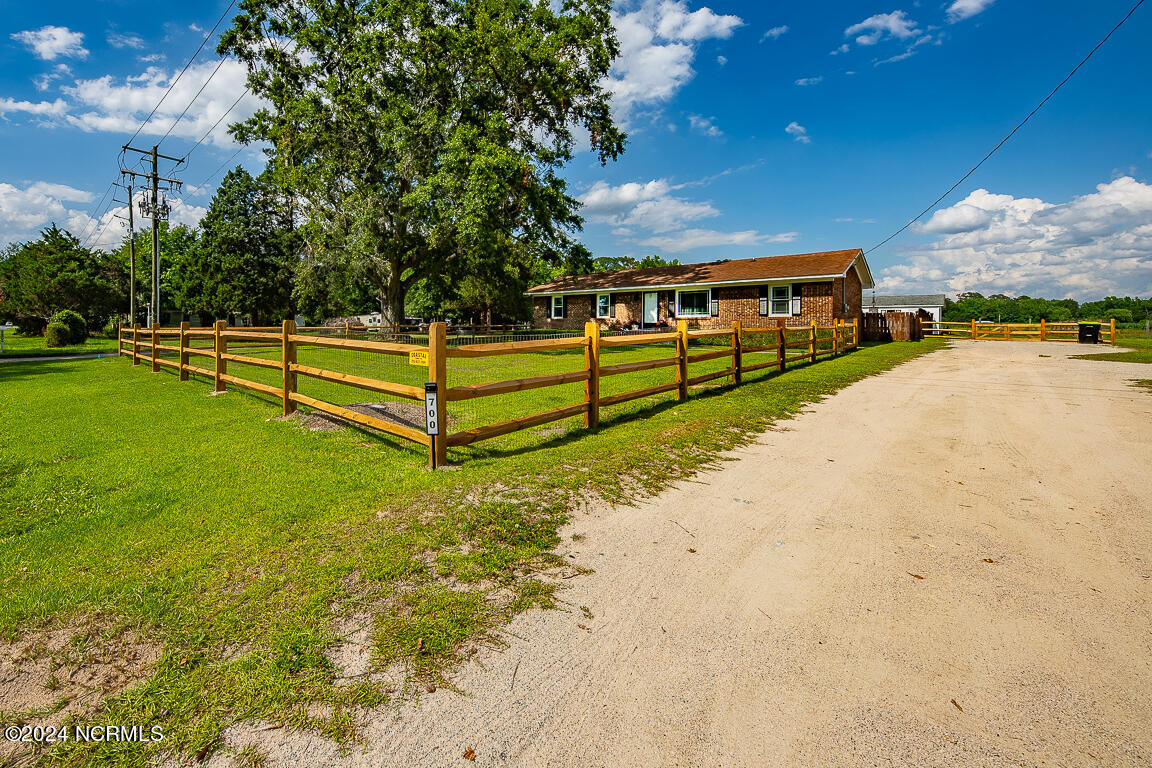 700 Antioch Road New Bern, NC 28560 - Photo 2 of 20 IMG_1767-HDR