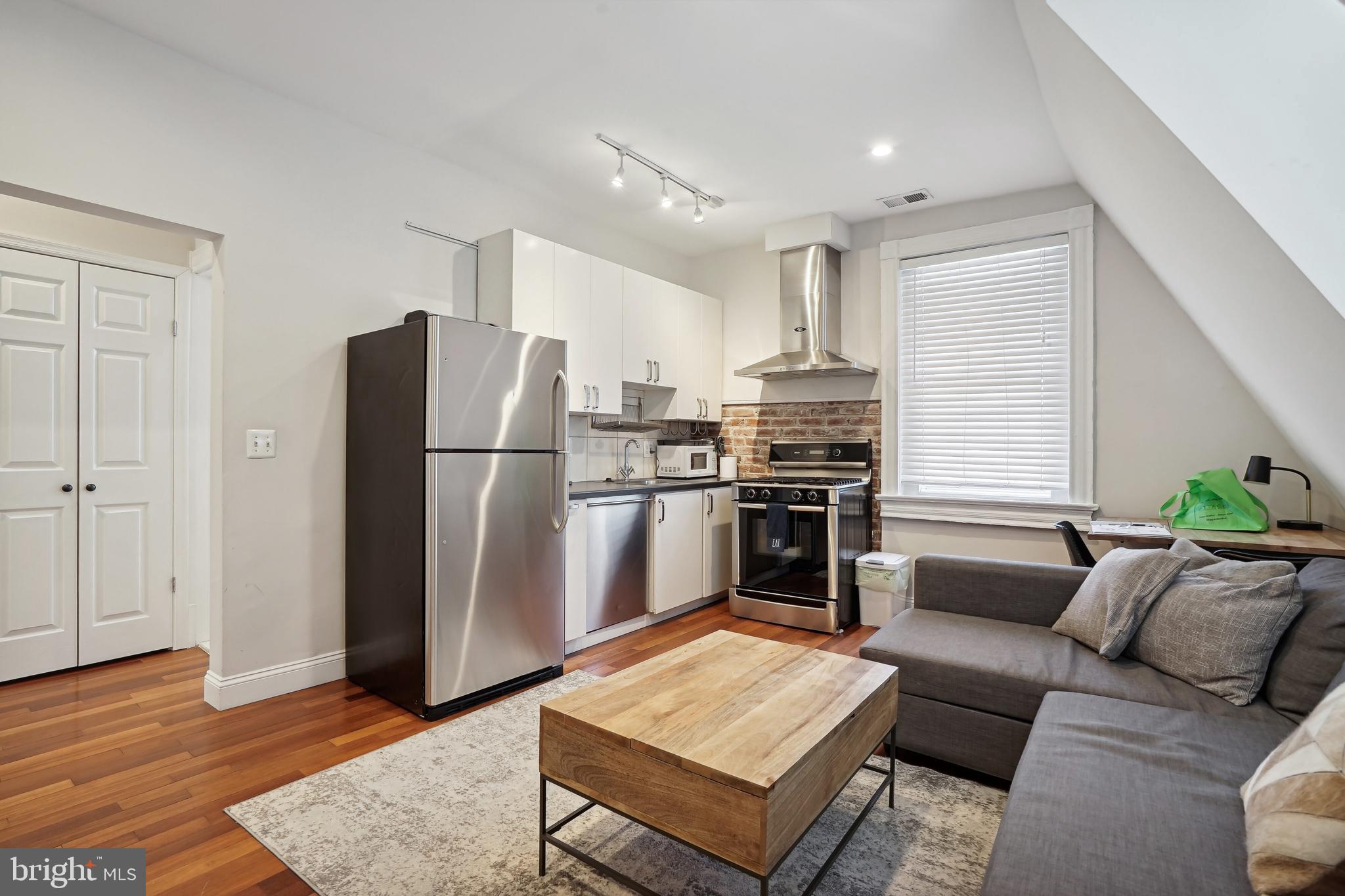 1101 P Street Northwest Washington, DC 20005 - Photo 35 of 50 Unit 3R is bright