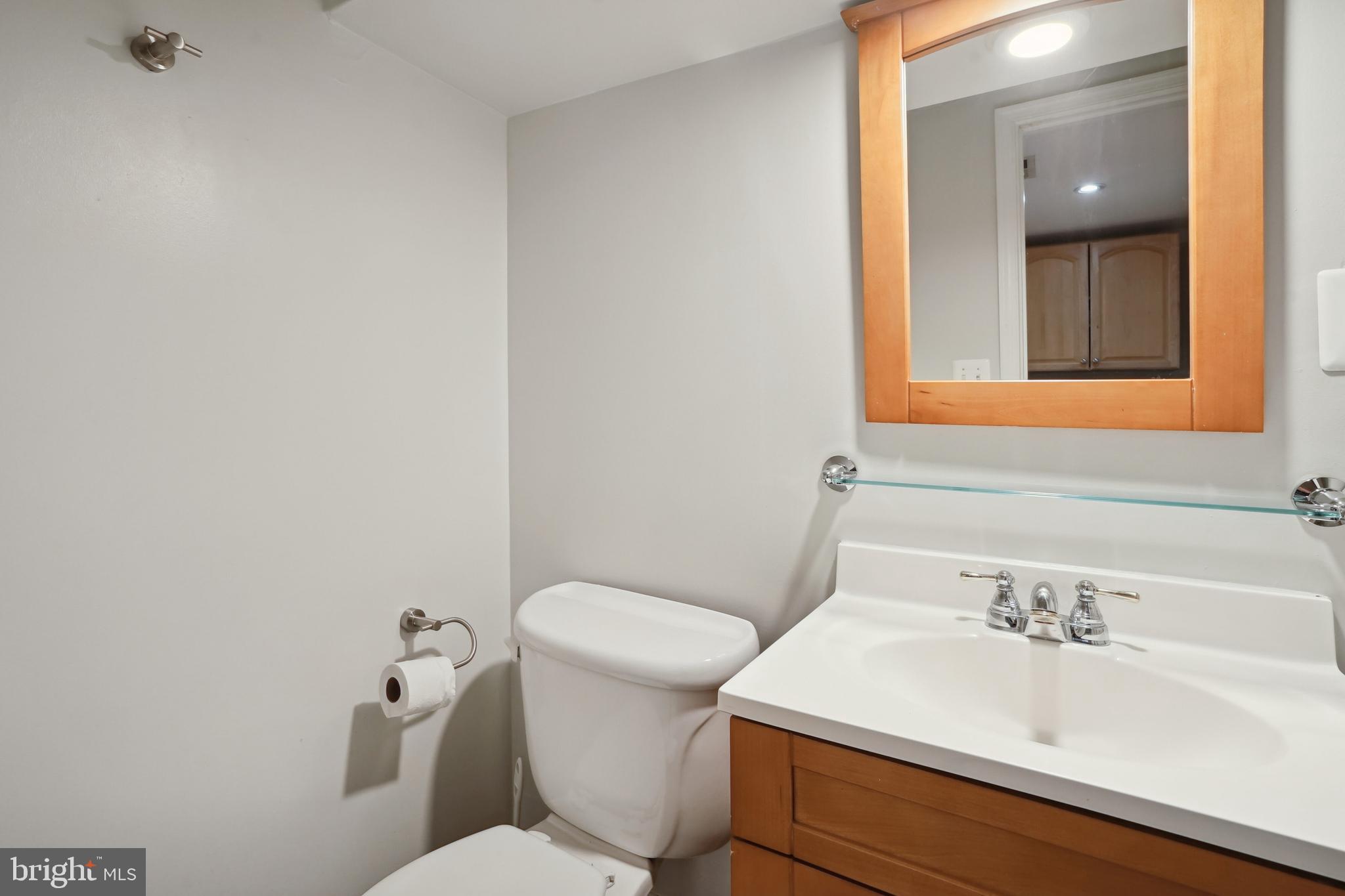 1101 P Street Northwest Washington, DC 20005 - Photo 40 of 50 Unit B has a half bath