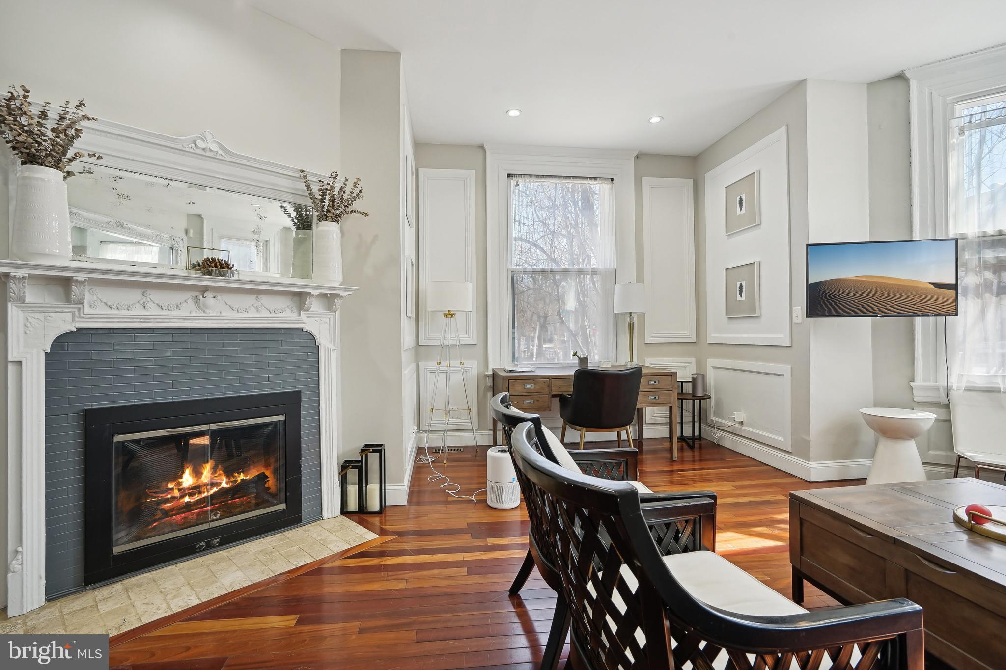 1101 P Street Northwest Washington, DC 20005 - Photo 8 of 50 Unit 1F includes a fireplace