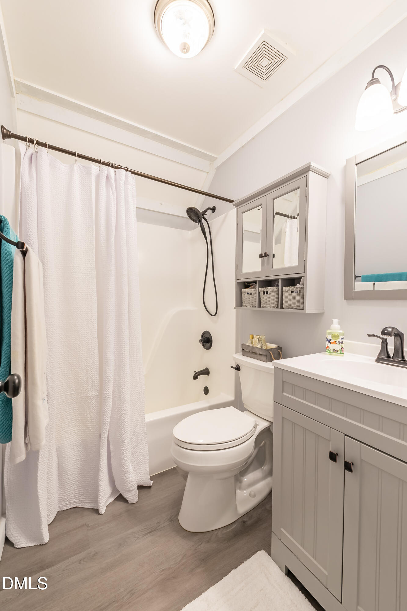 8213 Round Oak Road Raleigh, NC 27616 - Photo 34 of 60 2E6A1932-HDR