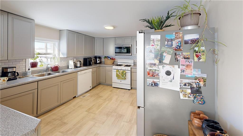 3406 Wayne Road Reynoldsville, PA 15851 - Photo 31 of 34