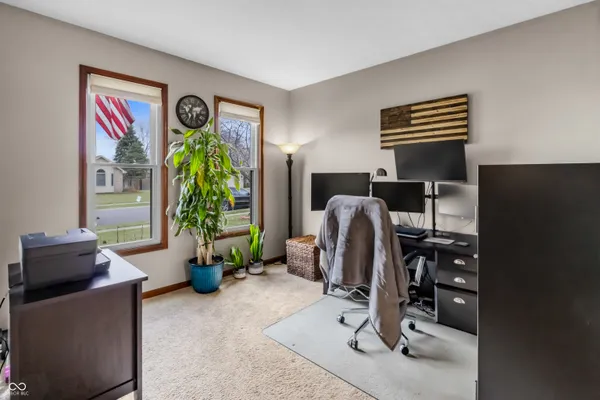 $439,000 | 2033 Cheyenne Trail, Columbus, IN 47203