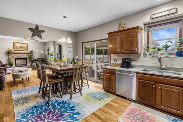 $439,000 | 2033 Cheyenne Trail, Columbus, IN 47203