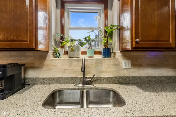 $439,000 | 2033 Cheyenne Trail, Columbus, IN 47203