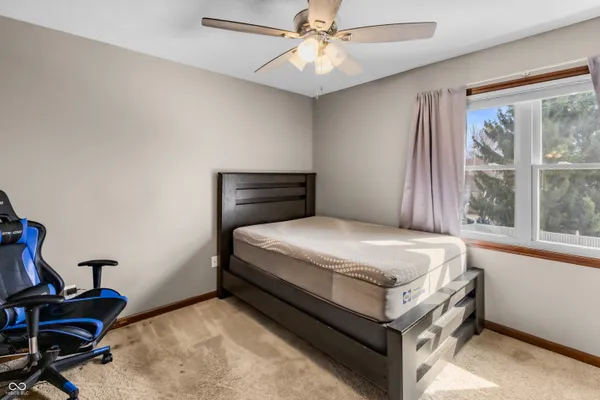 $439,000 | 2033 Cheyenne Trail, Columbus, IN 47203