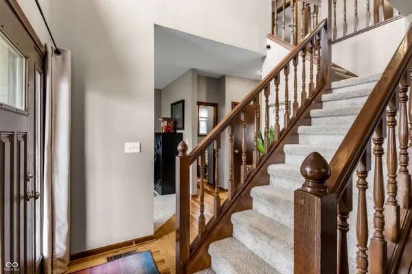 $439,000 | 2033 Cheyenne Trail, Columbus, IN 47203