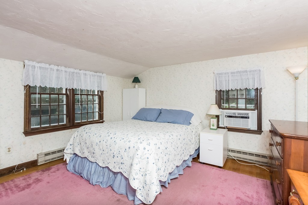 24 Deborah Road Hanover, MA 02339 - Photo 11 of 23