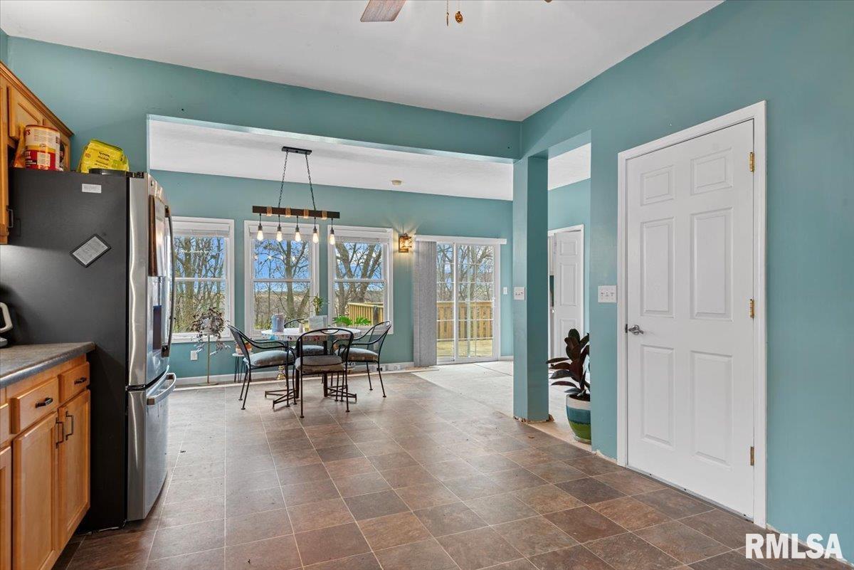 201 South 3rd Street Divernon, IL 62530 - Photo 16 of 53