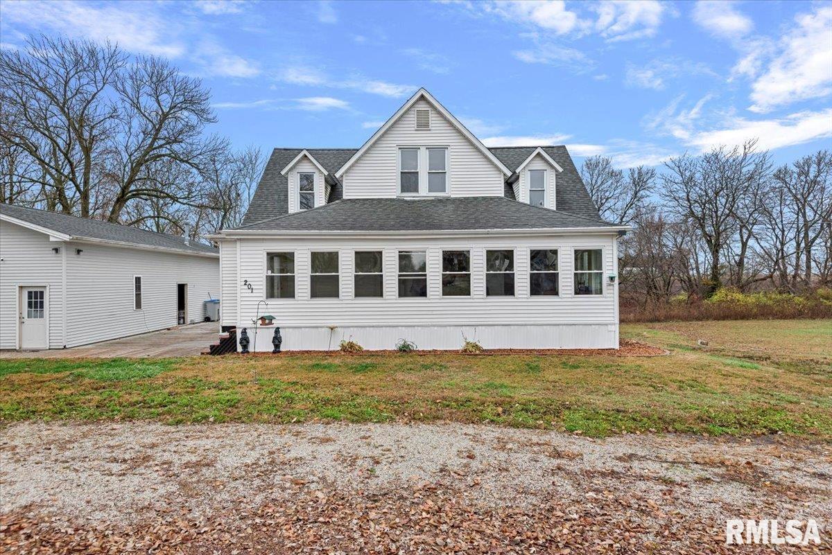 201 South 3rd Street Divernon, IL 62530 - Photo 2 of 53