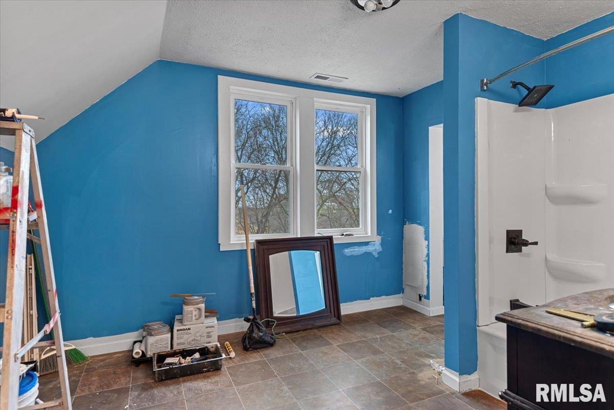 201 South 3rd Street Divernon, IL 62530 - Photo 31 of 53