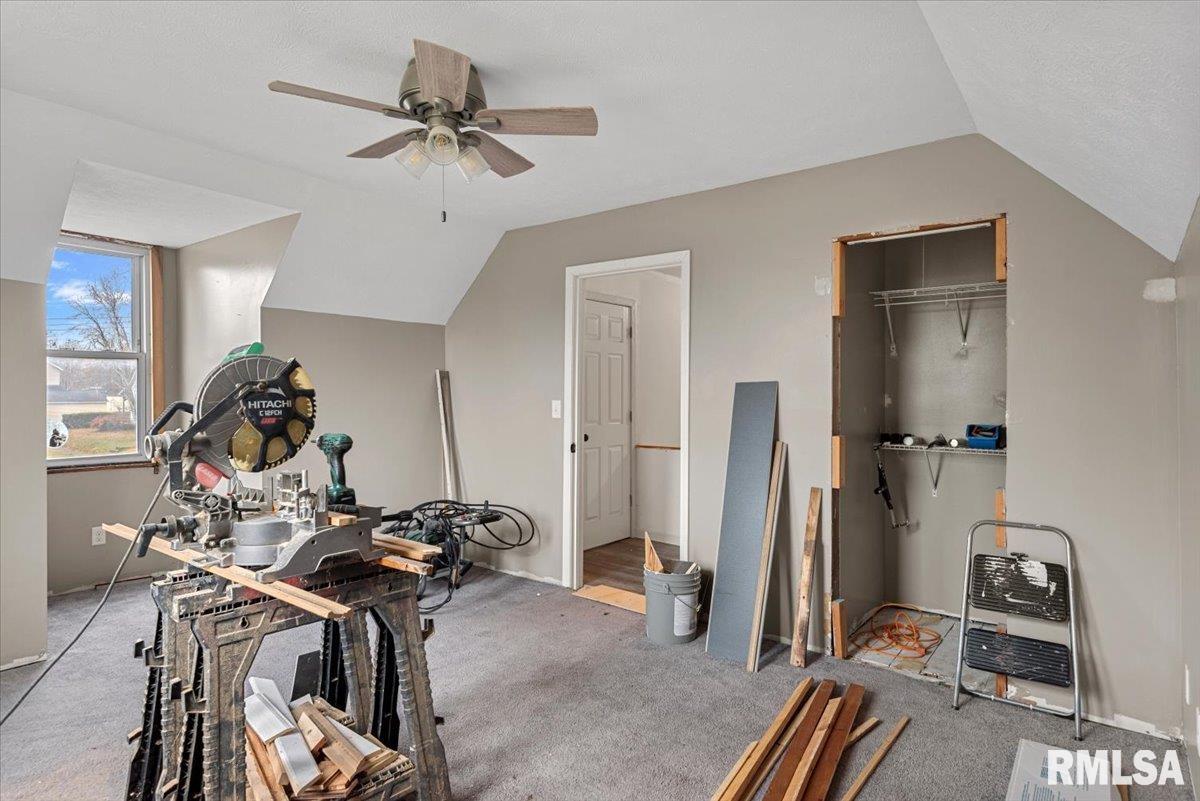 201 South 3rd Street Divernon, IL 62530 - Photo 34 of 53