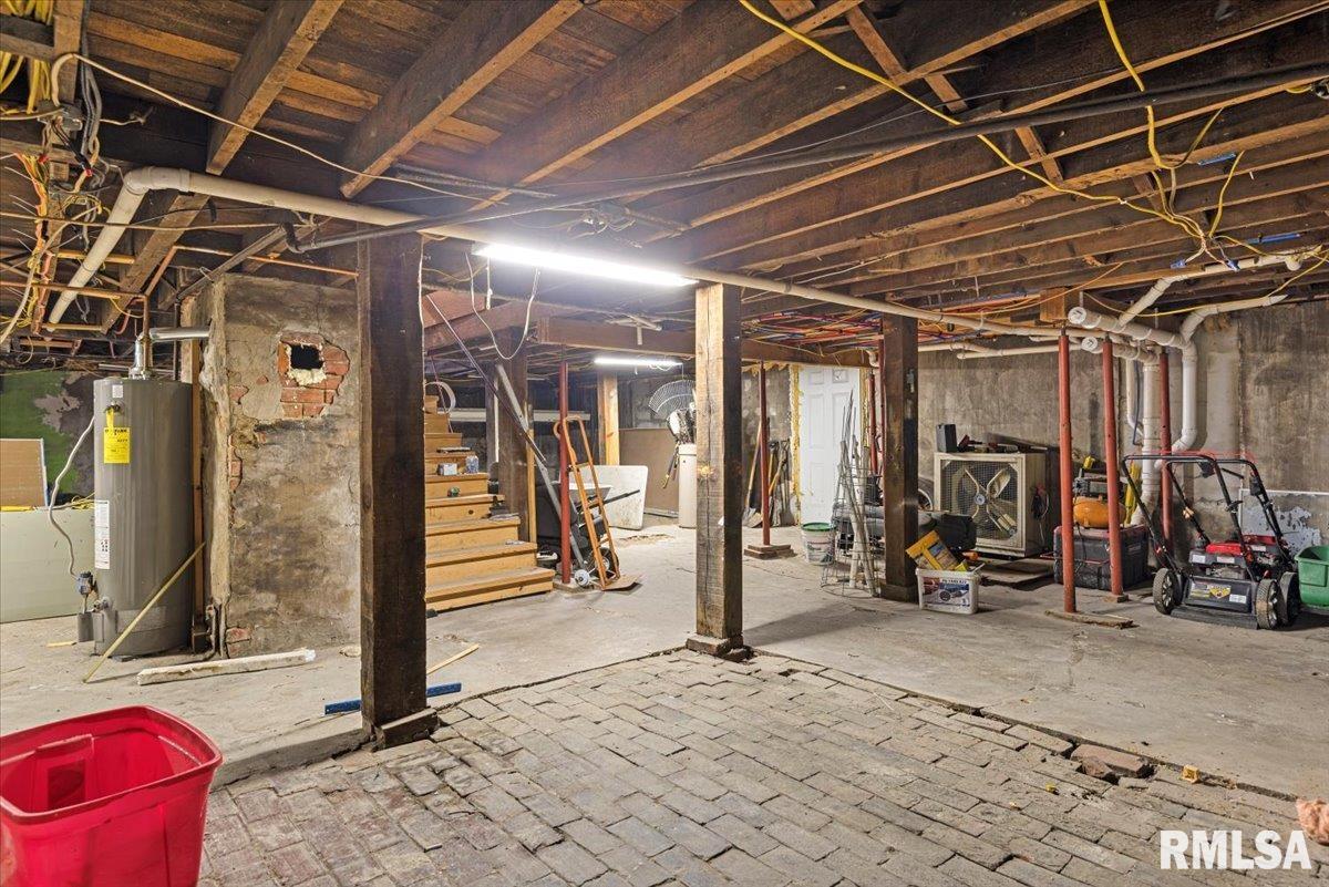 201 South 3rd Street Divernon, IL 62530 - Photo 37 of 53