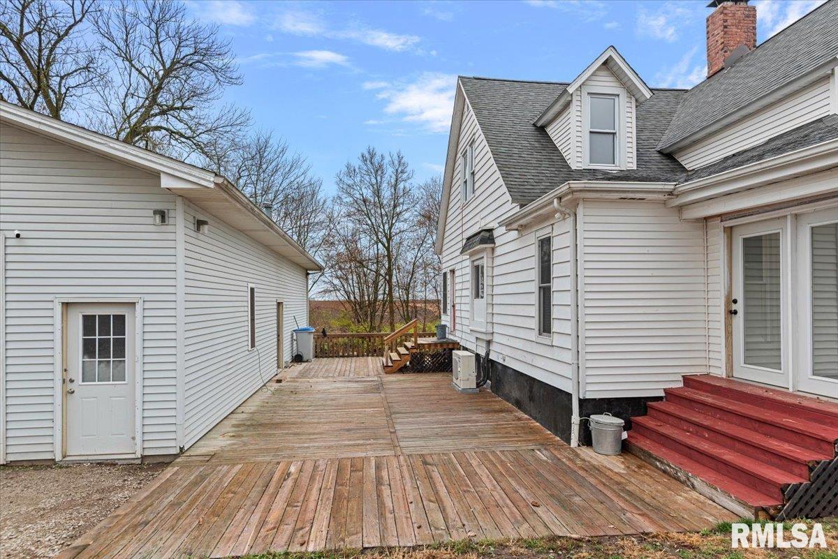 201 South 3rd Street Divernon, IL 62530 - Photo 4 of 53