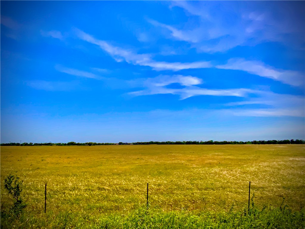 10 A Cr Marlin, TX 76661 - Photo 2 of 5