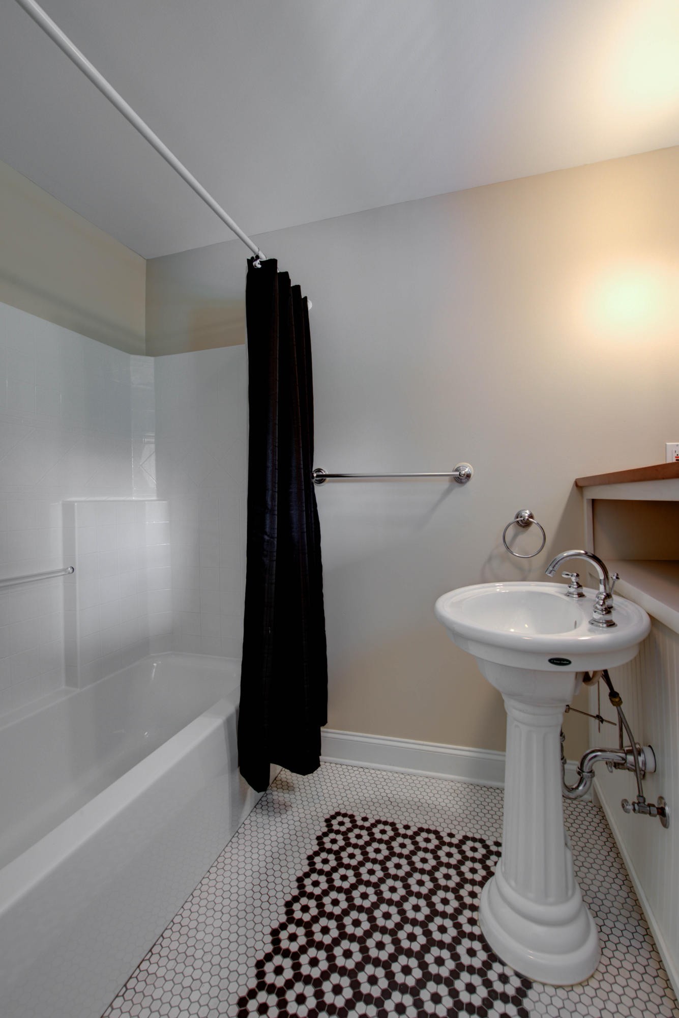 100 Graham Place Oak Ridge, TN 37830 - Photo 24 of 32
