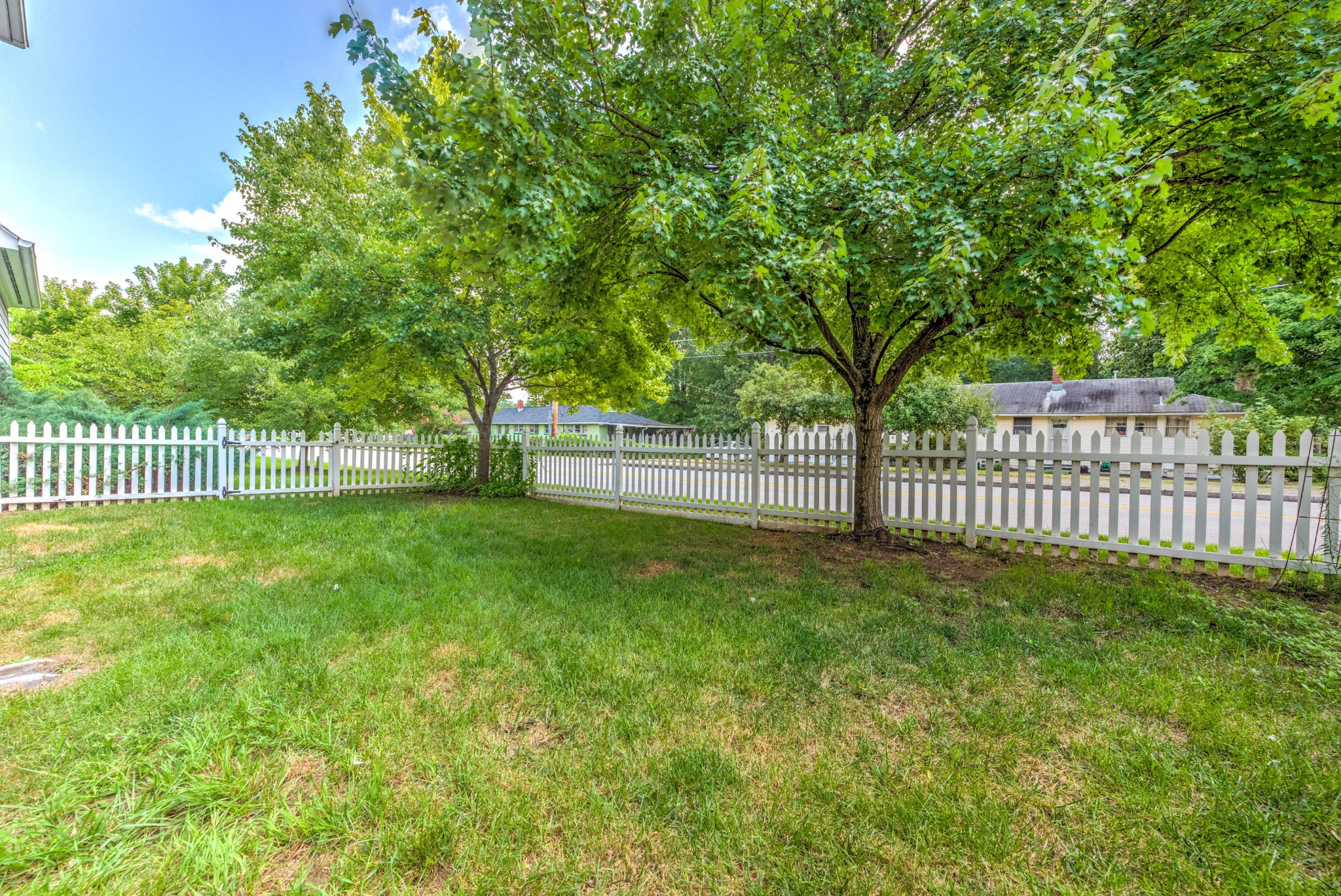 100 Graham Place Oak Ridge, TN 37830 - Photo 28 of 32