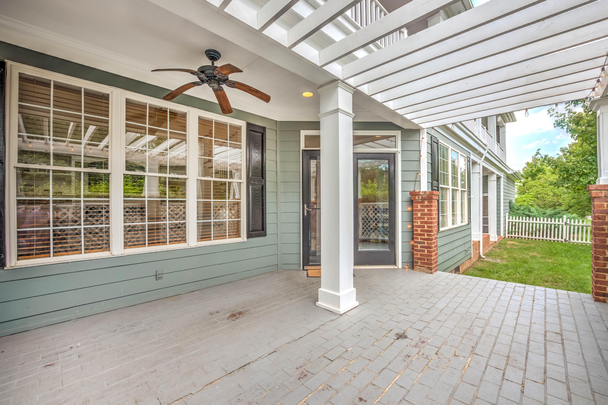 100 Graham Place Oak Ridge, TN 37830 - Photo 6 of 32