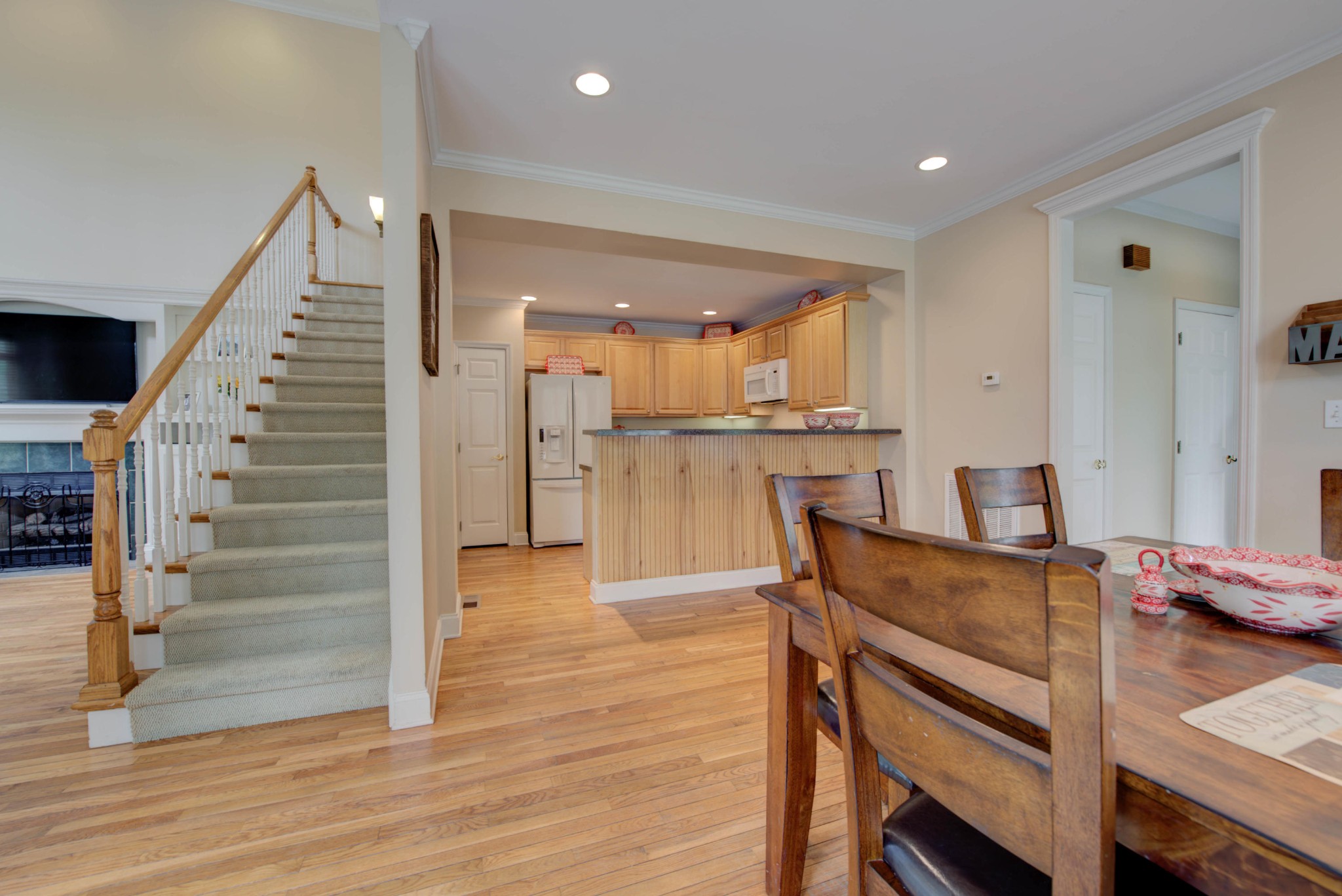 100 Graham Place Oak Ridge, TN 37830 - Photo 8 of 32