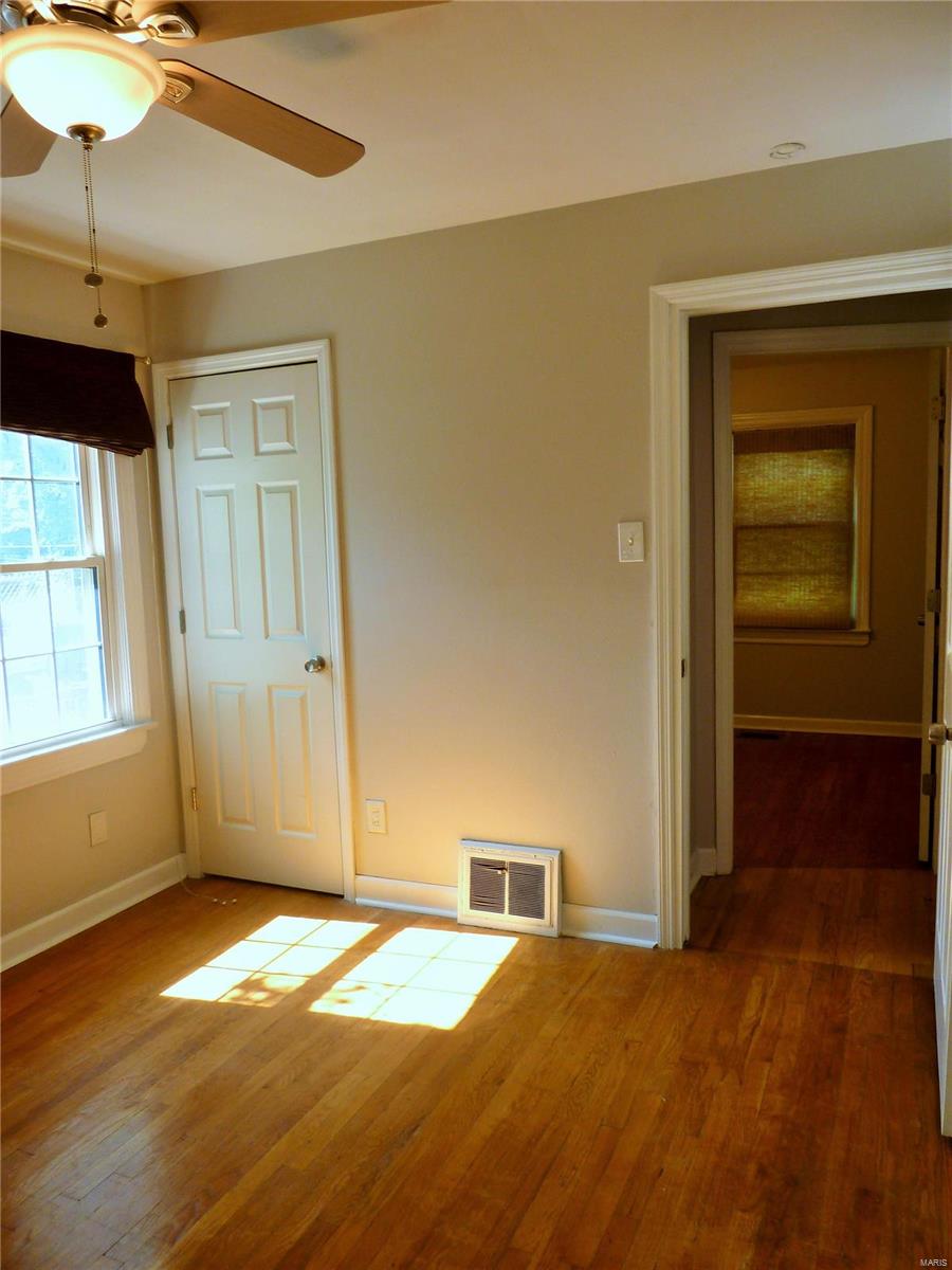 75 Derhake Road Florissant, MO 63031 - Photo 6 of 26 Gallery Image 6