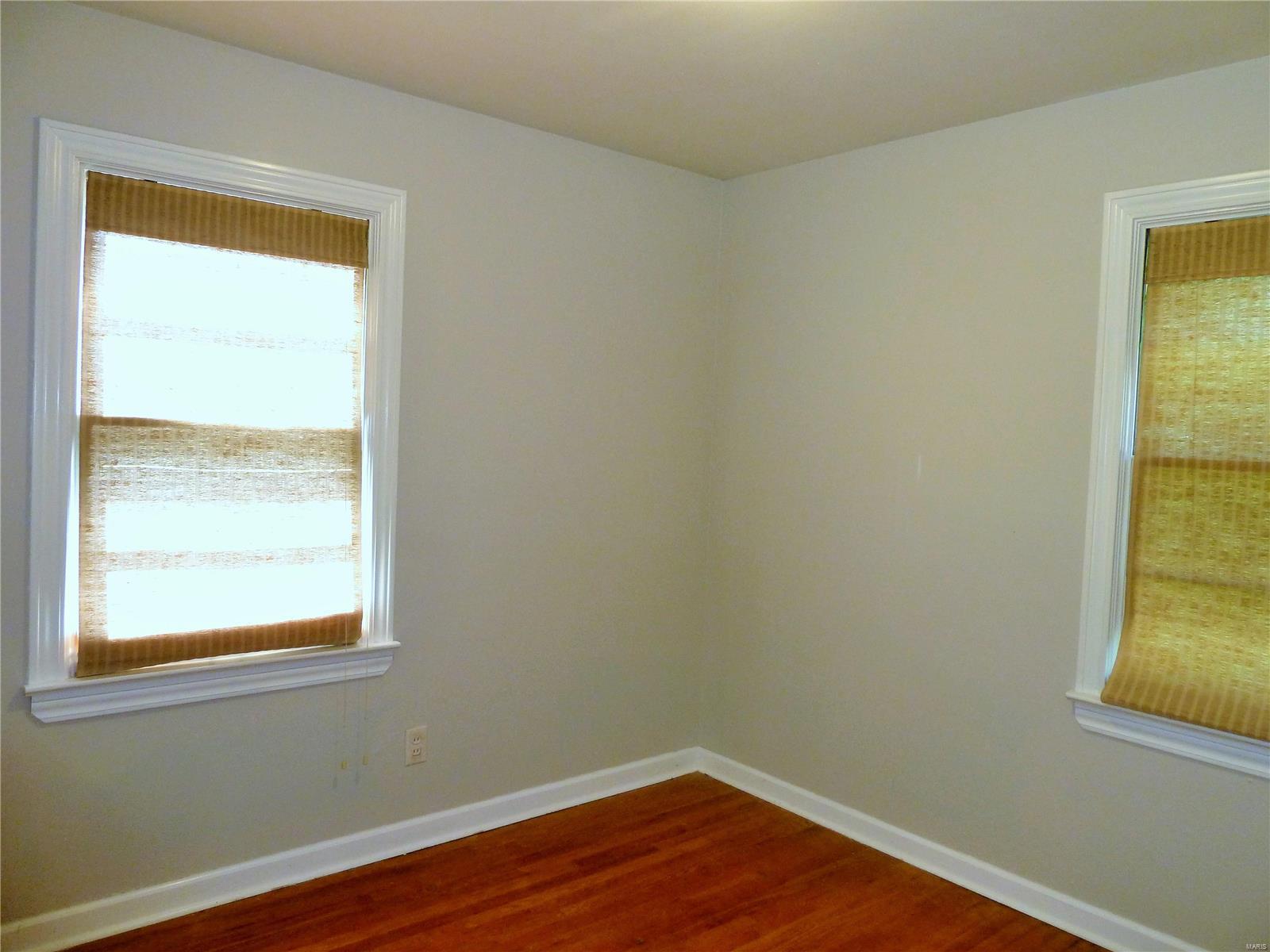 75 Derhake Road Florissant, MO 63031 - Photo 7 of 26 Gallery Image 7