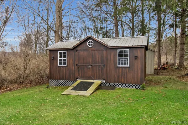 $385,000 | 5566 Homestead Road, Boston, NY 14075