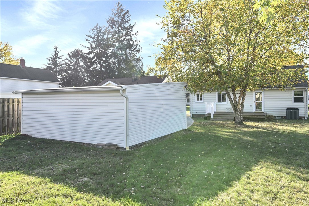5843 Dunham Road Maple Heights, OH 44137 - Photo 39 of 48