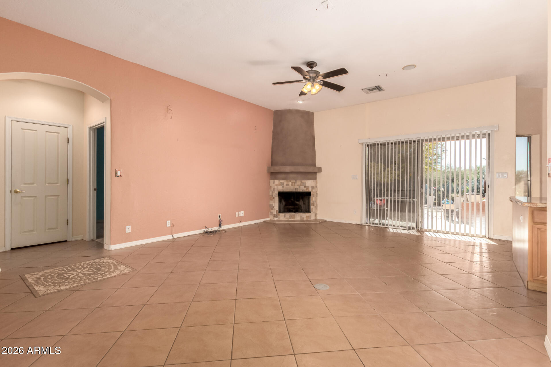 1127 East Joy Ranch Road Phoenix, AZ 85086 - Photo 7 of 45 07 - Joy Ranch