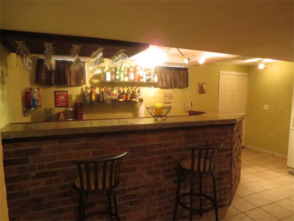 1040 Wood Street Fall River, MA 02721 - Photo 16 of 20 Gallery Image 16