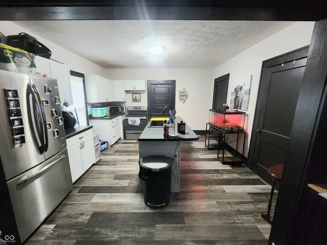 $129,000 | 1327 South 4th Street, Clinton, IN 47842