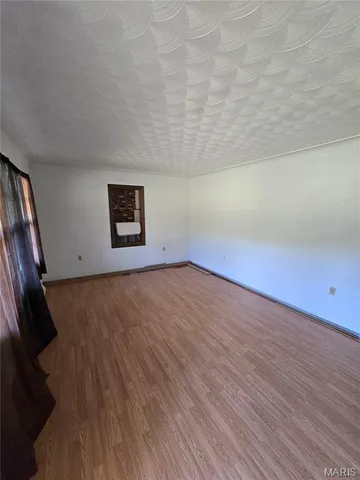 $184,900 | 1011 Voorhees Lane, Brighton, IL 62012