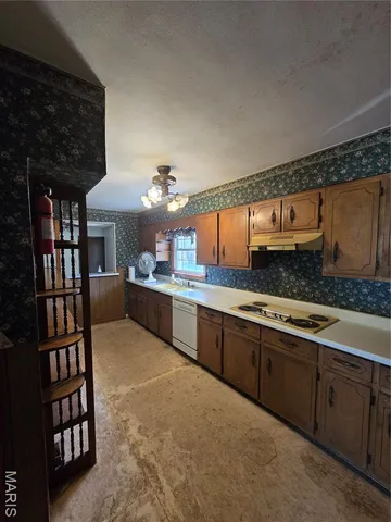 $184,900 | 1011 Voorhees Lane, Brighton, IL 62012