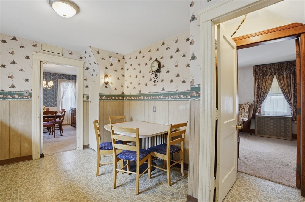 18 Davidson Road Worcester, MA 01605 - Photo 14 of 37