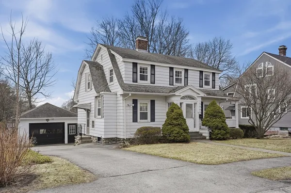$425,000 | 18 Davidson Road, Worcester, MA 01605