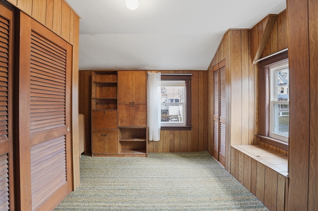 18 Davidson Road Worcester, MA 01605 - Photo 25 of 37