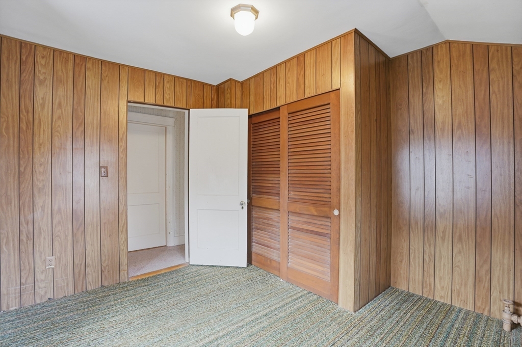 18 Davidson Road Worcester, MA 01605 - Photo 26 of 37