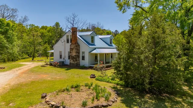 a view of a lake view