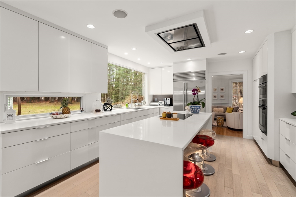 279 Hudson Road Sudbury, MA 01776 - Photo 11 of 42