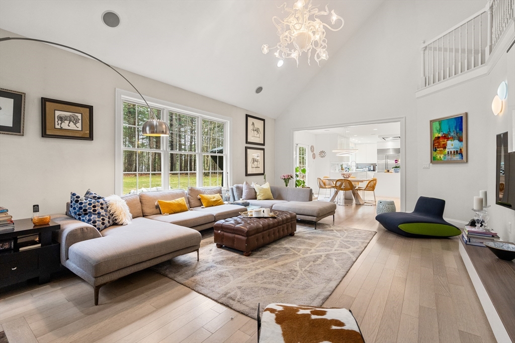 279 Hudson Road Sudbury, MA 01776 - Photo 16 of 42