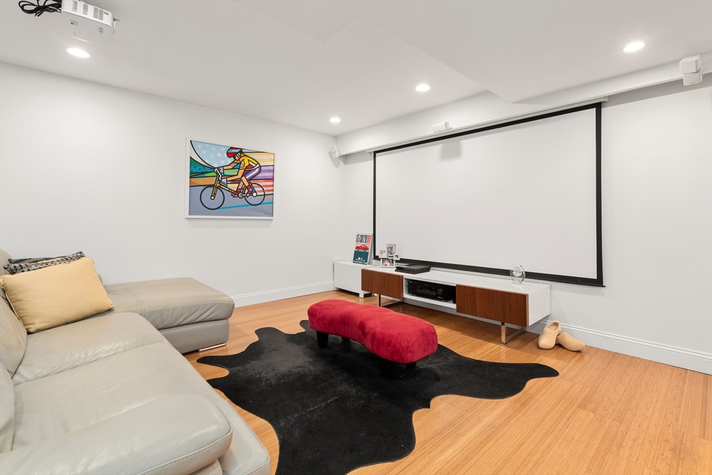 279 Hudson Road Sudbury, MA 01776 - Photo 32 of 42