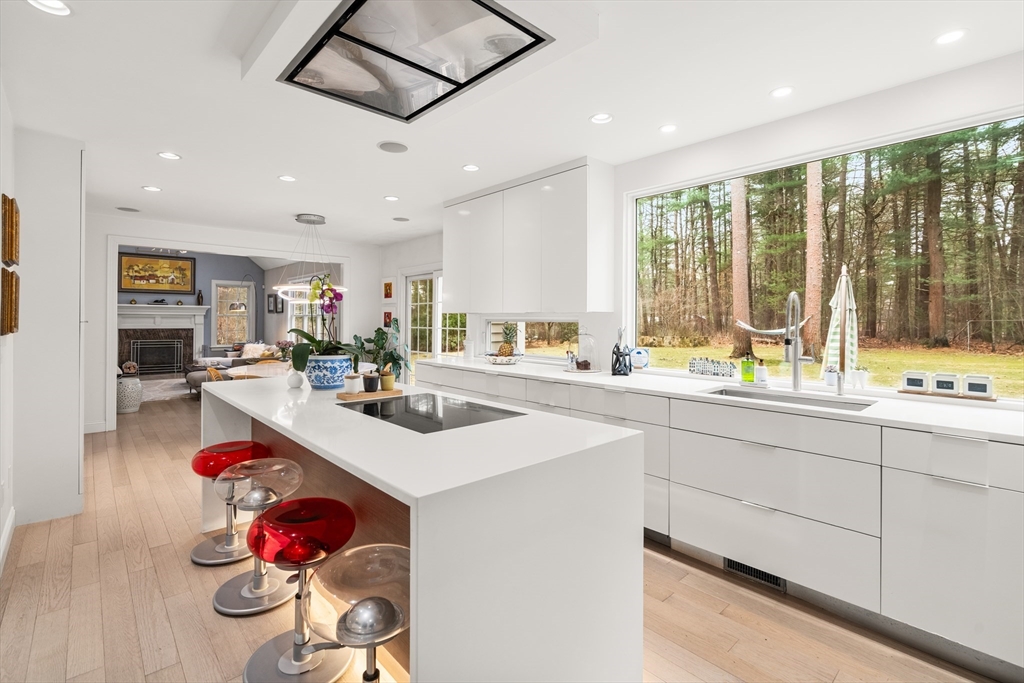 279 Hudson Road Sudbury, MA 01776 - Photo 10 of 42