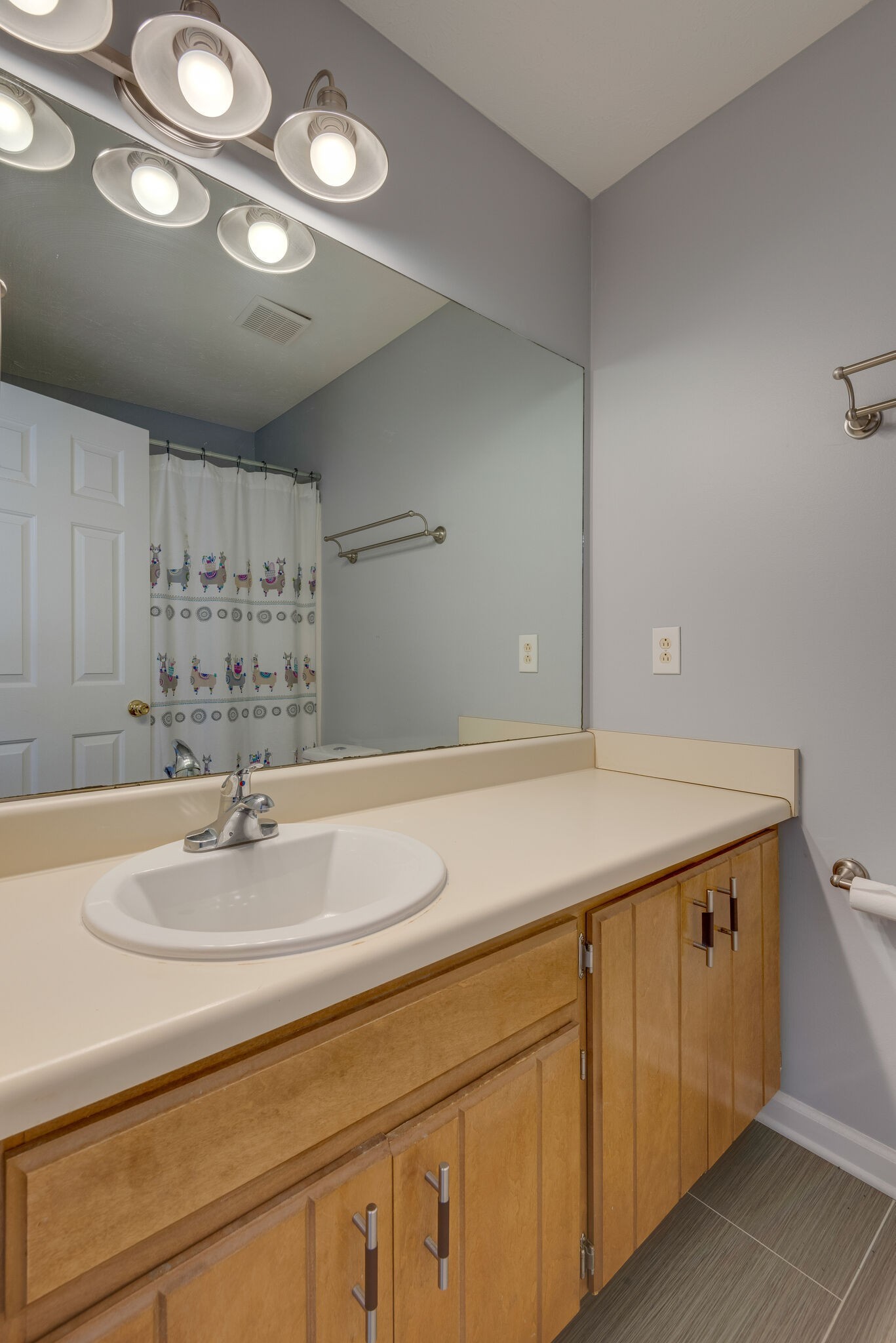 3248 Clapham Road Antioch, TN 37013 - Photo 14 of 28 Gallery Image 14
