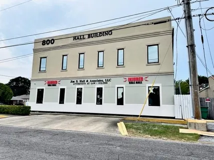 $1,600 | 800 North Causeway Boulevard, Unit 201, Metairie, LA 70001