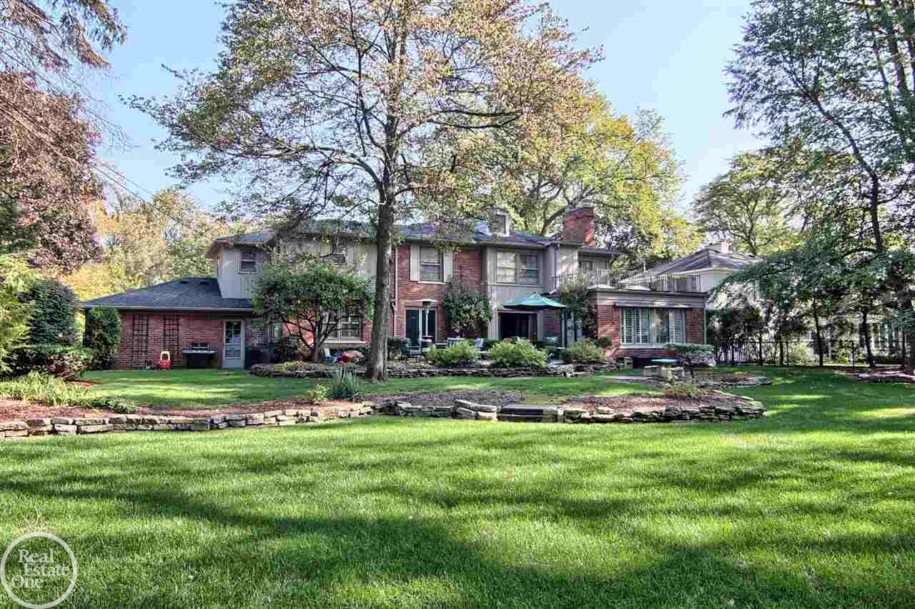 85 Stephens Road Grosse Pointe, MI 48236 - Photo 30 of 33