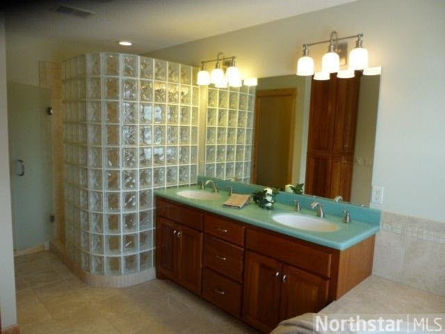 6525 Meadow Ridge Independence, MN 55359 - Photo 7 of 10