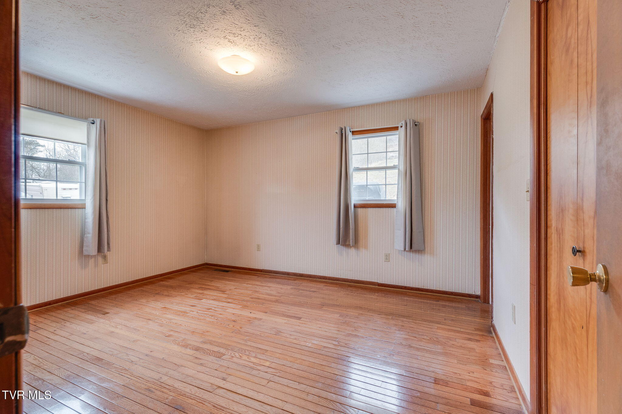 333 Green Acres Road Honaker, VA 24260 - Photo 15 of 30 013