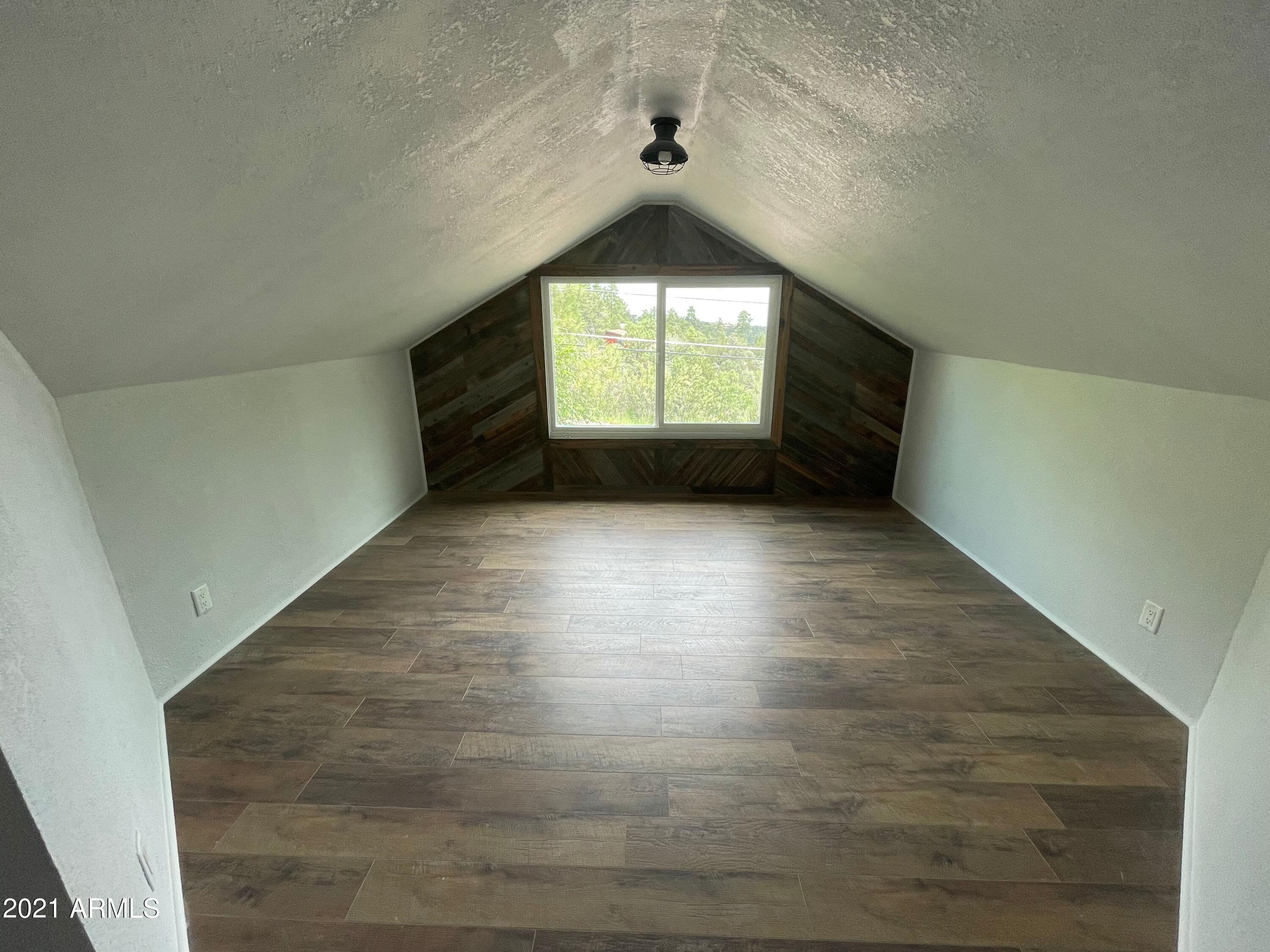 2151 Vista Ridge Road Prescott, AZ 86303 - Photo 3 of 12 2151 Bedroom