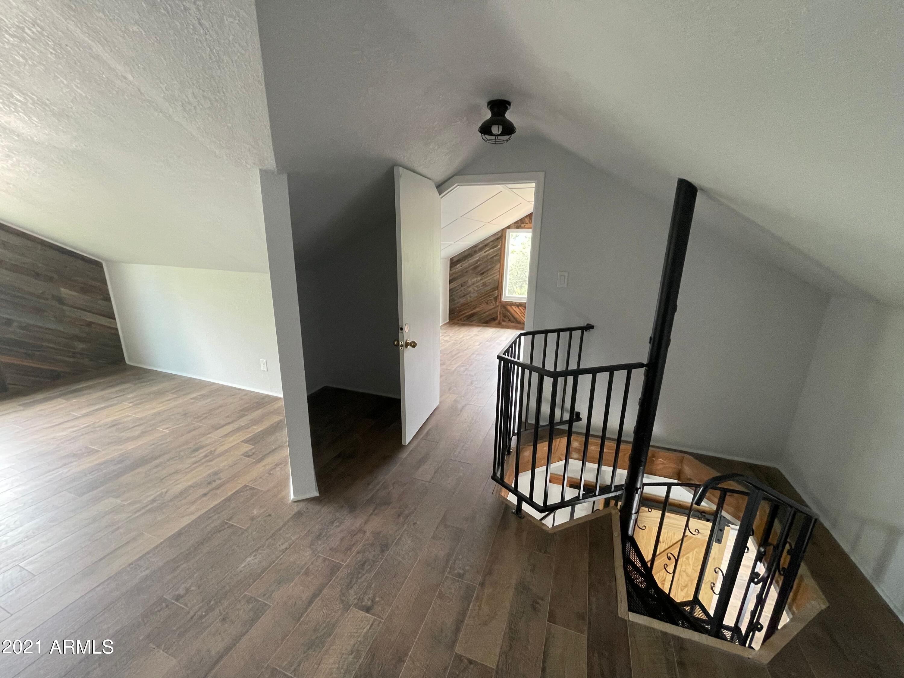 2151 Vista Ridge Road Prescott, AZ 86303 - Photo 4 of 12 2151 Upstairs